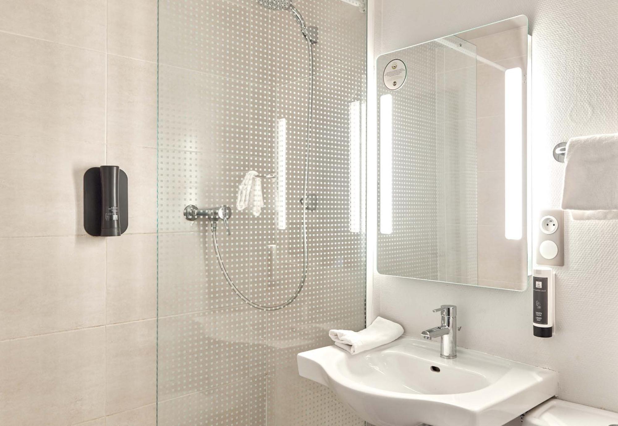 B&B Hotel Corbeil-Essonnes Hotel Corbeil-Essonnes